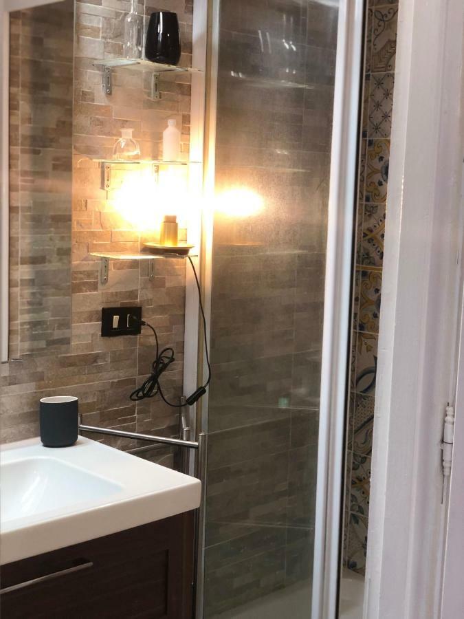 Elly's Loft Apartment Roma Ngoại thất bức ảnh